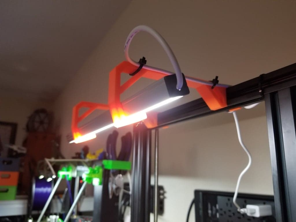 Держатель светодиодной планки Ender 3