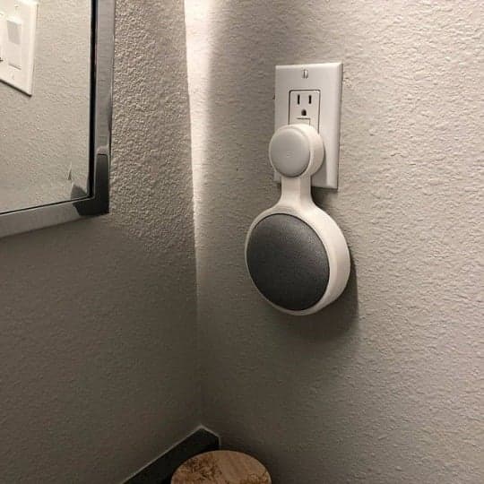 Outlet крепление для Google Home мини