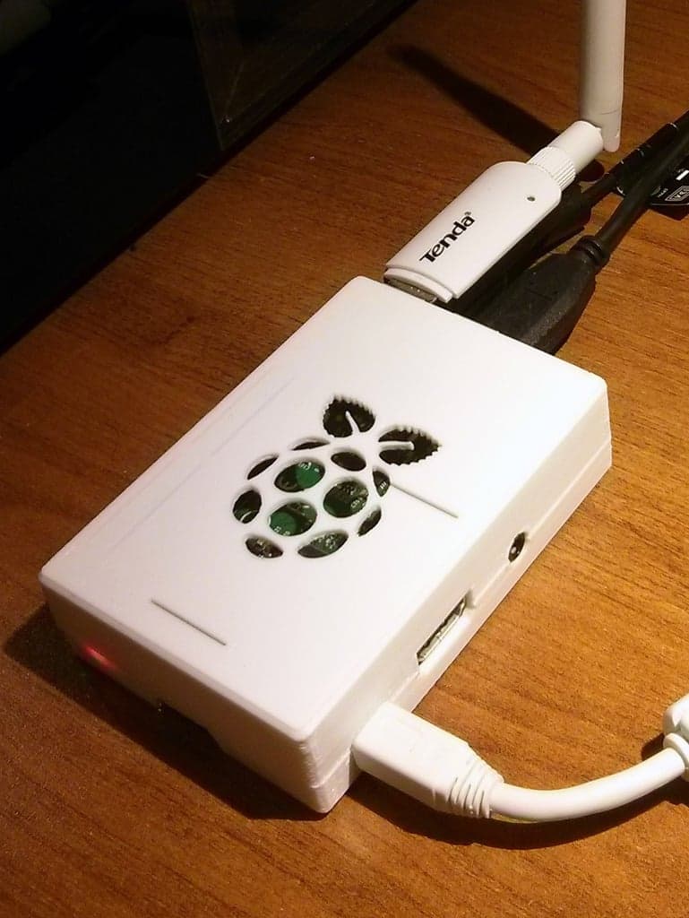 Корпус Raspberry Pi 3, 2 или B+