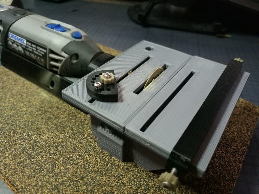 Настольная пила для Dremel 4000 (с фиксированным кронштейном для сверла)