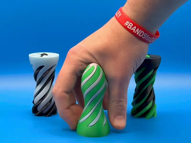 Игрушка-непоседа Pawn Spiral Passthrough — легко распечатать, опоры не требуются