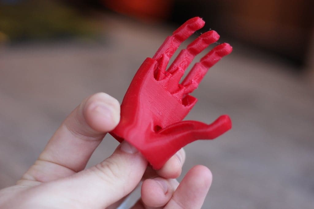 Миниатюрная роботизированная рука для NinjaFlex от Open Bionics